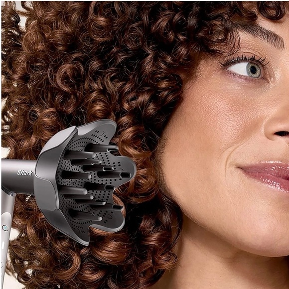 Shark FlexFusion Styling and Drying System - Picture 2 of 5